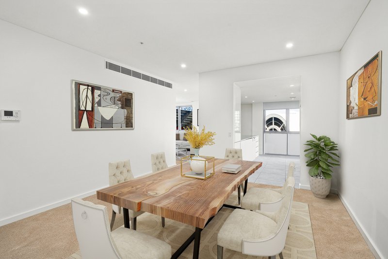 Photo - 16/2 Burelli Street, Wollongong NSW 2500 - Image 2