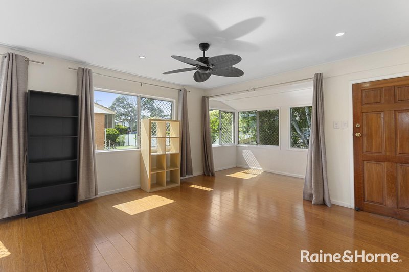 Photo - 162 Chilton Street, Sunnybank Hills QLD 4109 - Image 5