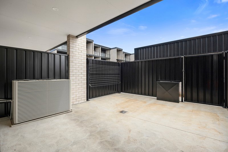 Photo - 16/2 Cornelius Street, Coombs ACT 2611 - Image 15