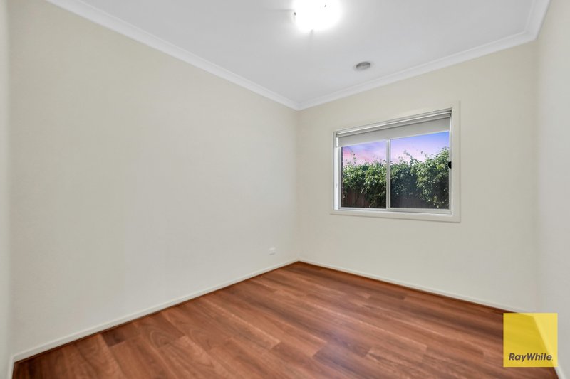 Photo - 162 Crossway Avenue, Tarneit VIC 3029 - Image 10