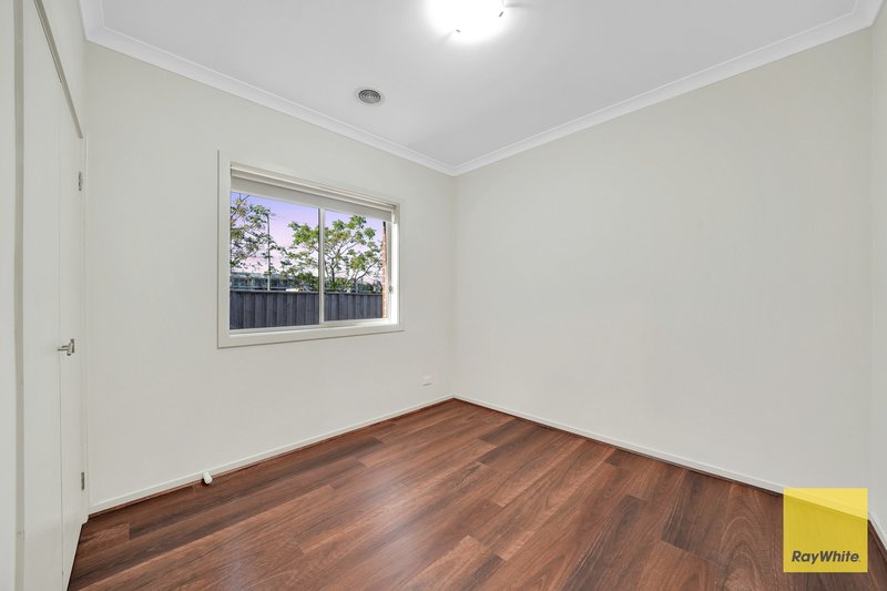 Photo - 162 Crossway Avenue, Tarneit VIC 3029 - Image 13