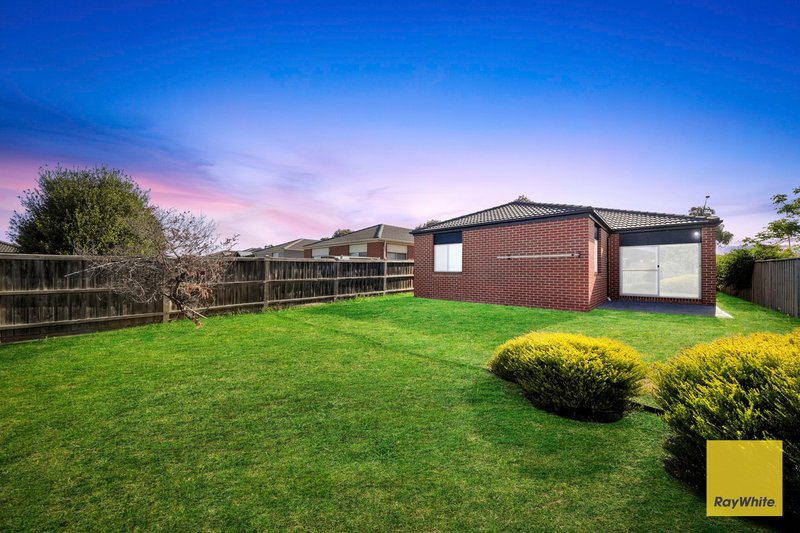 Photo - 162 Crossway Avenue, Tarneit VIC 3029 - Image 16