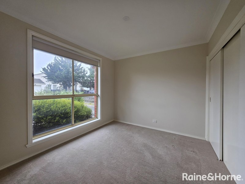 Photo - 1/62 Doherty Street, Deer Park VIC 3023 - Image 12