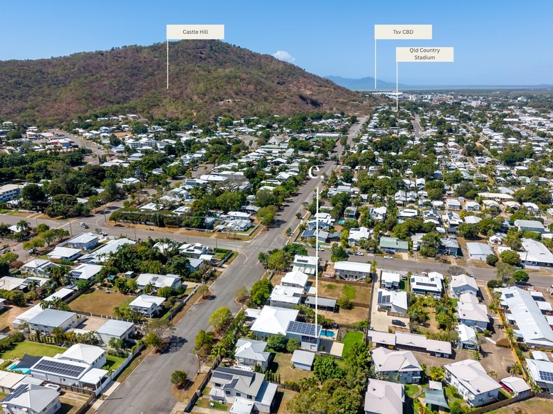 Photo - 162 Francis Street, West End QLD 4810 - Image 4