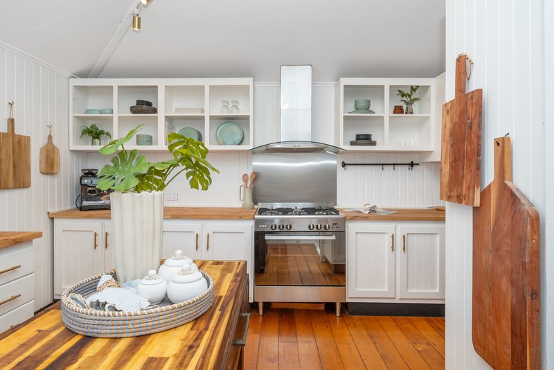 Photo - 162 Francis Street, West End QLD 4810 - Image 17