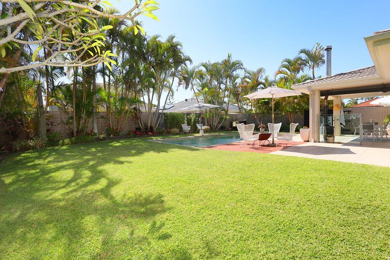 Photo - 162 Lae Drive, Coombabah QLD 4216 - Image 24