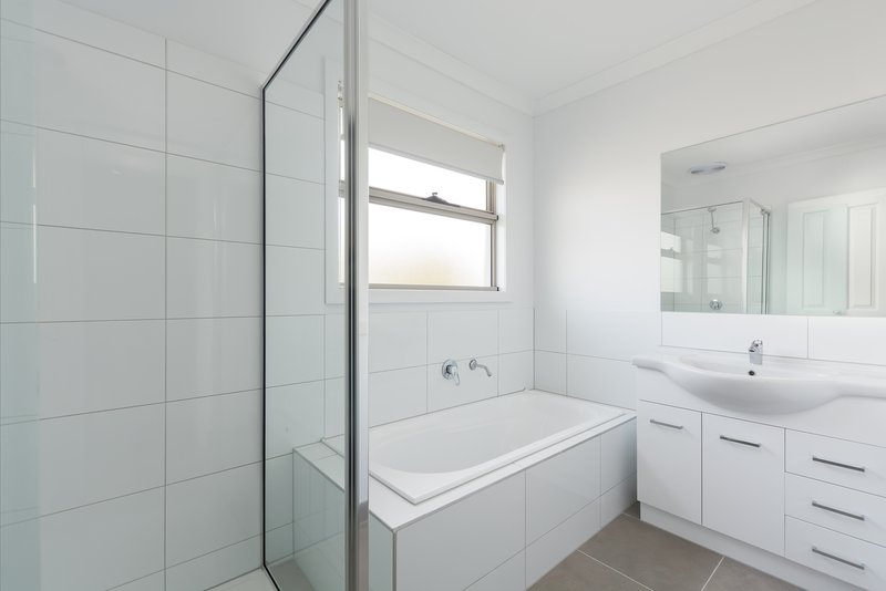 Photo - 1/62 Leonard Avenue, Noble Park VIC 3174 - Image 6