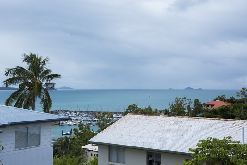 Photo - 16/2 Lewis Street, Airlie Beach QLD 4802 - Image 12