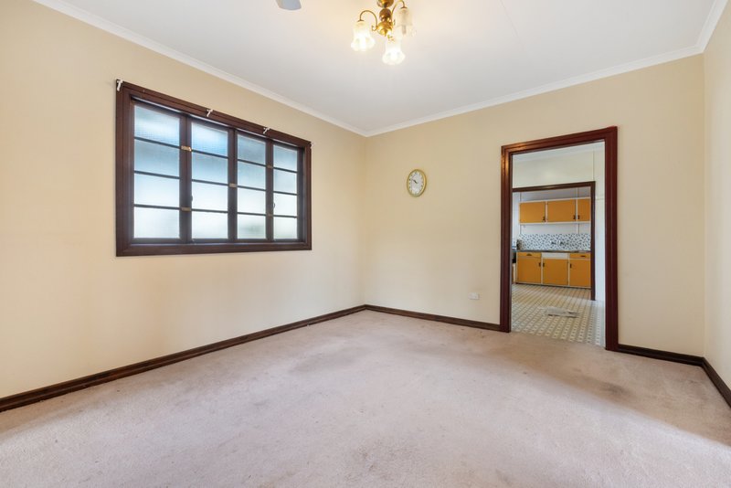 Photo - 162 Mcconaghy Street, Mitchelton QLD 4053 - Image 8