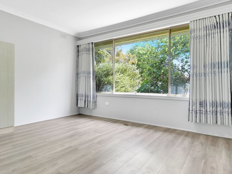 Photo - 162 Noble Street, Noble Park VIC 3174 - Image 4