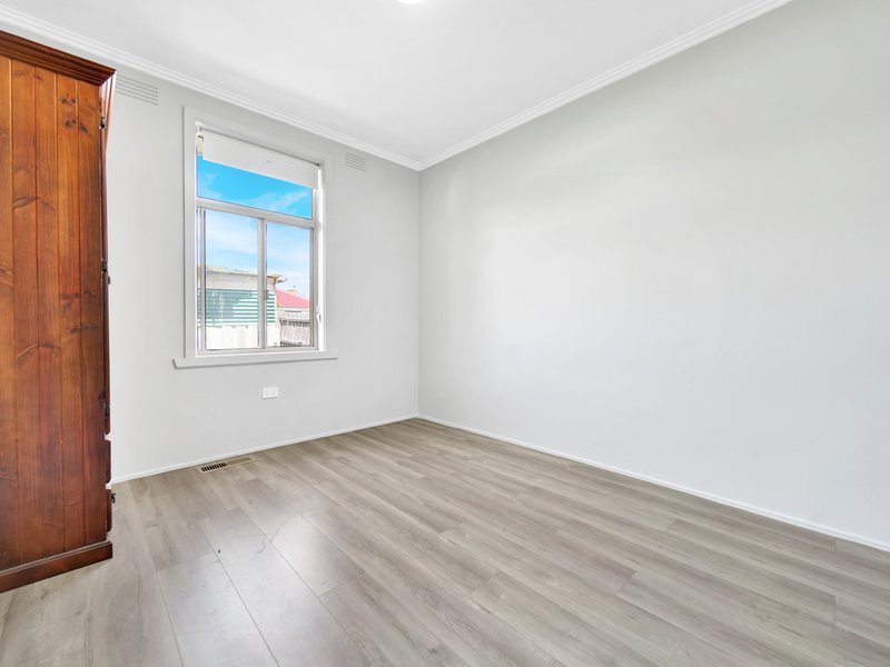 Photo - 162 Noble Street, Noble Park VIC 3174 - Image 6