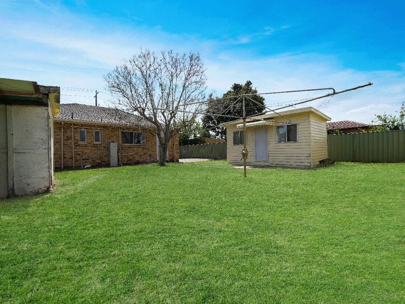 Photo - 162 Noble Street, Noble Park VIC 3174 - Image 9
