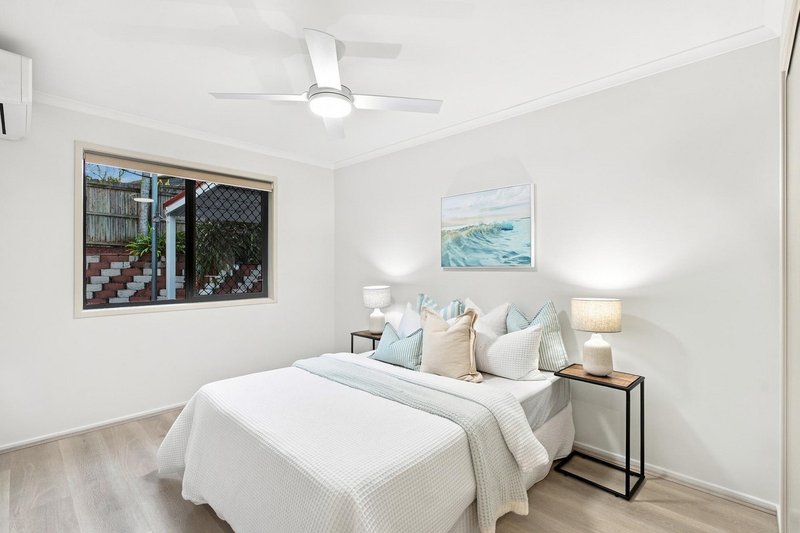 Photo - 162 Rubicon Crescent, Kuraby QLD 4112 - Image 11