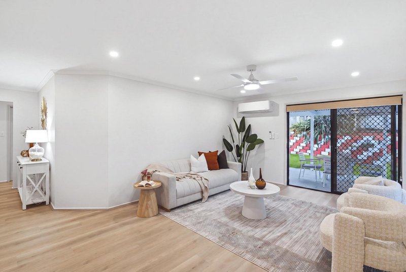 Photo - 162 Rubicon Crescent, Kuraby QLD 4112 - Image 23