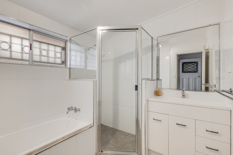 Photo - 162 Spring Street, Middle Ridge QLD 4350 - Image 15