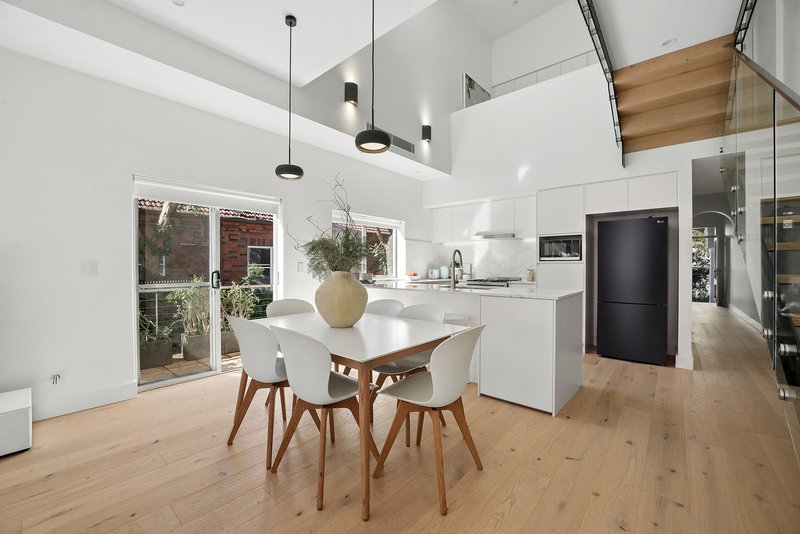 Photo - 162 Wellington Street, Bondi Beach NSW 2026 - Image 2