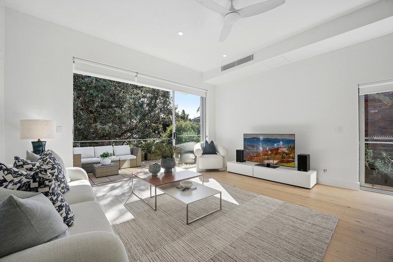 Photo - 162 Wellington Street, Bondi Beach NSW 2026 - Image 4