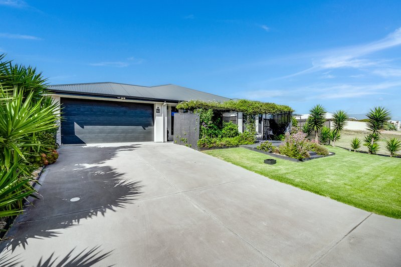 Photo - 162 Wentworth Parade, Hindmarsh Island SA 5214 - Image 3