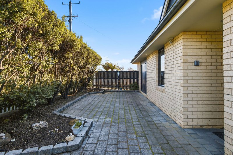Photo - 1/62 Wilmot Street, Port Sorell TAS 7307 - Image 3
