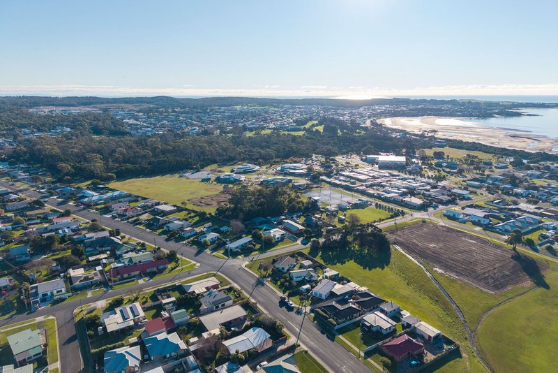 Photo - 1/62 Wilmot Street, Port Sorell TAS 7307 - Image 20