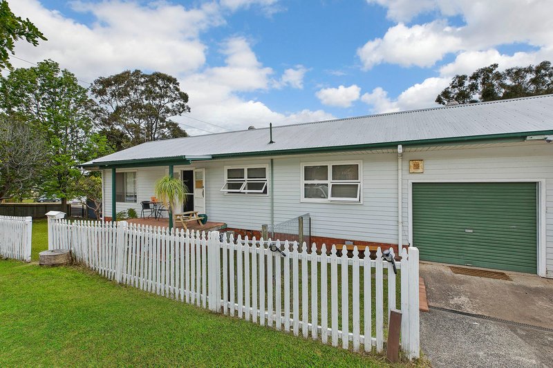 Photo - 162 Wyong Road, Killarney Vale NSW 2261 - Image 5