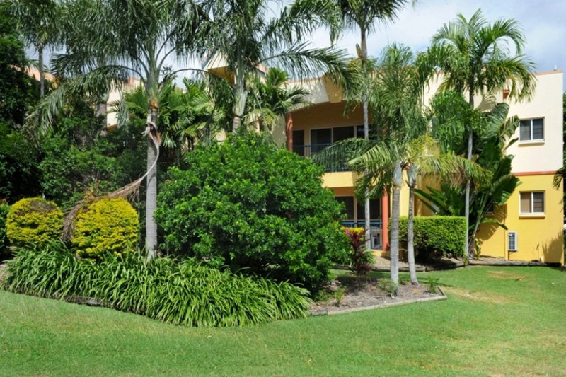 Photo - 16/20 Island Drive, Cannonvale QLD 4802 - Image 21