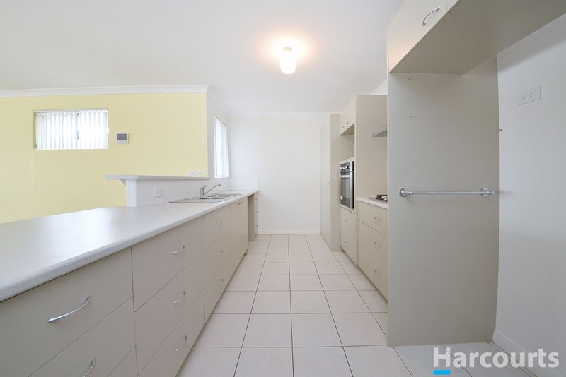 Photo - 16/20 Redmile Road, York WA 6302 - Image 3