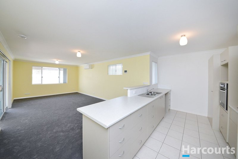 Photo - 16/20 Redmile Road, York WA 6302 - Image 4