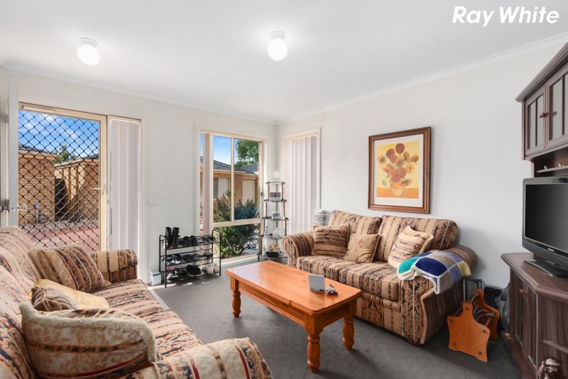 Photo - 16/21-31 Parman Avenue, Pakenham VIC 3810 - Image 2