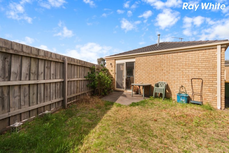 Photo - 16/21-31 Parman Avenue, Pakenham VIC 3810 - Image 8