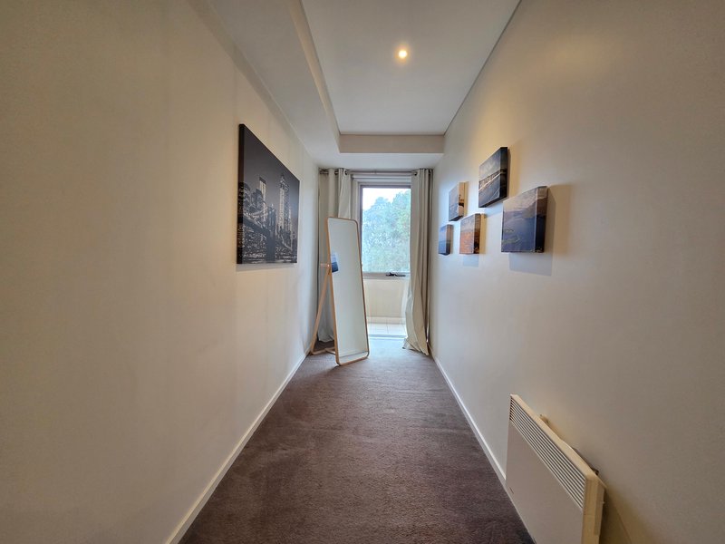 Photo - 16/213 Normanby Road, Notting Hill VIC 3168 - Image 8