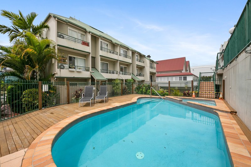 Photo - 16/23 Edmondstone Street, South Brisbane QLD 4101 - Image 9