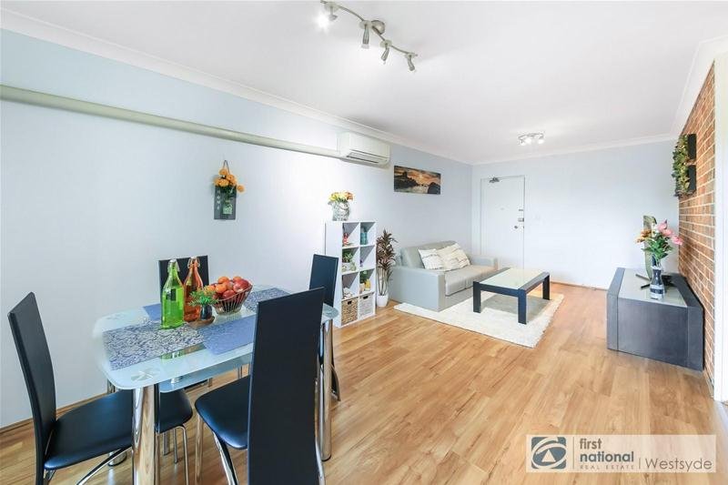 Photo - 16/235 Targo Road, Toongabbie NSW 2146 - Image 3