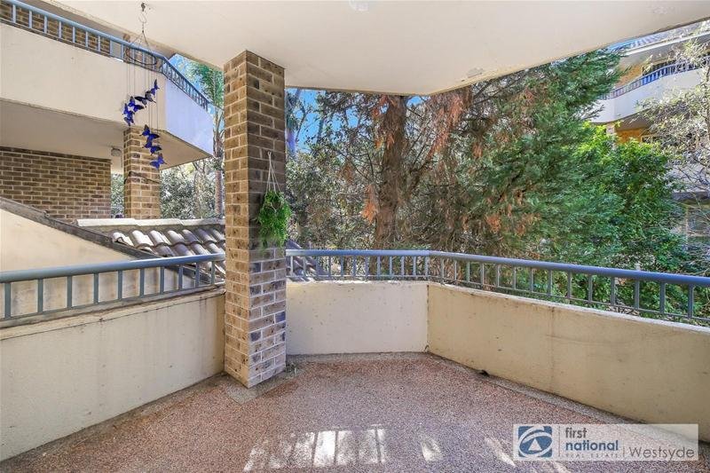 Photo - 16/235 Targo Road, Toongabbie NSW 2146 - Image 6