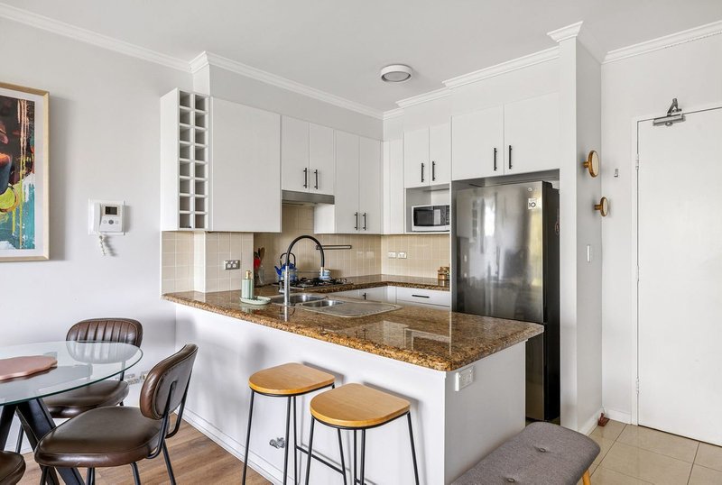 Photo - 162/4 Dolphin Close, Chiswick NSW 2046 - Image 3