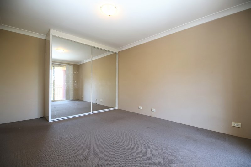 Photo - 16/24 Reynolds Avenue, Bankstown NSW 2200 - Image 4