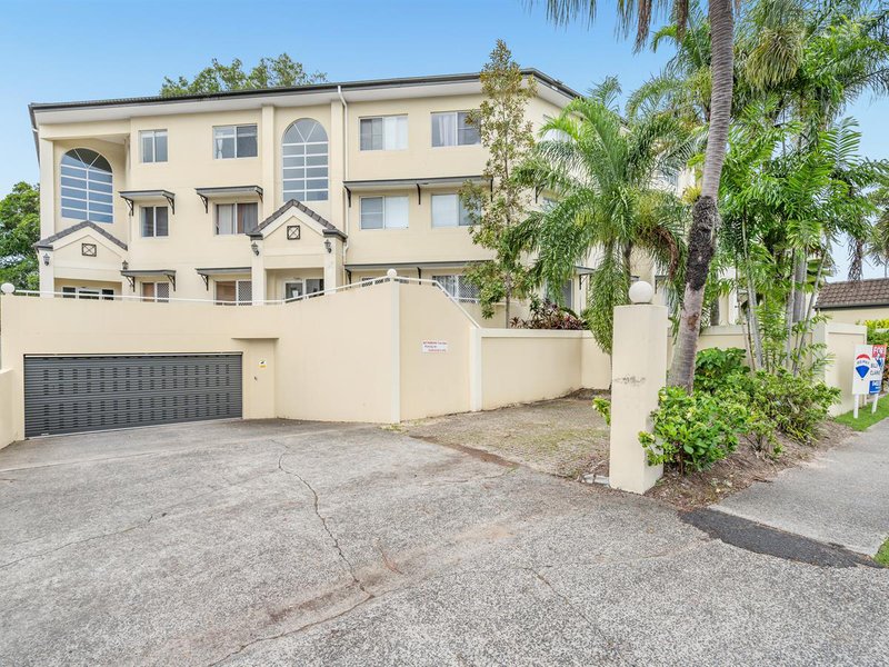 16/25-27 Digger Street, Cairns North QLD 4870