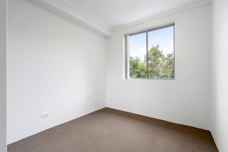 Photo - 16/28-32 Pennant Hills Road, North Parramatta NSW 2151 - Image 9