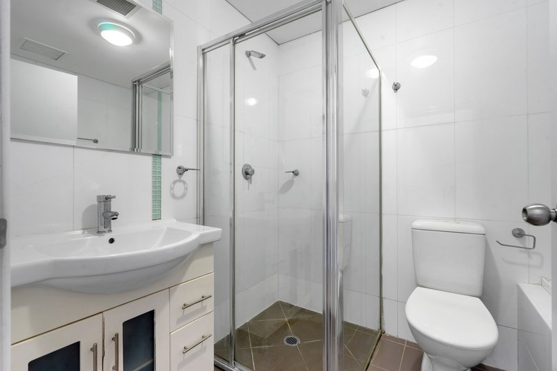 Photo - 16/28-32 Pennant Hills Road, North Parramatta NSW 2151 - Image 10