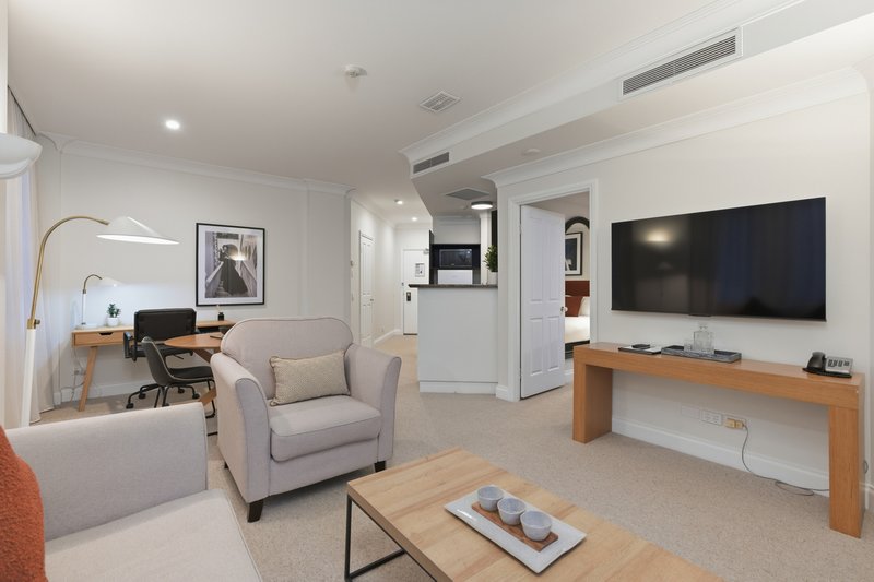 Photo - 16/289 Queen Street, Brisbane QLD 4000 - Image 1