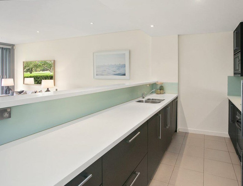 Photo - 16/2a Campbell Parade, Manly Vale NSW 2093 - Image 2