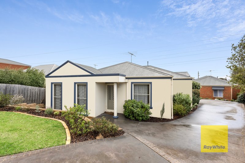 1/63 Augustine Drive, Highton VIC 3216