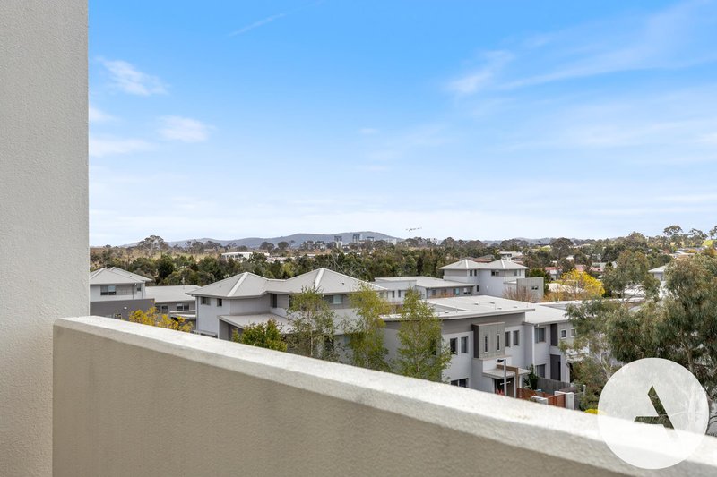 Photo - 16/3 Clare Burton Crescent, Franklin ACT 2913 - Image 6