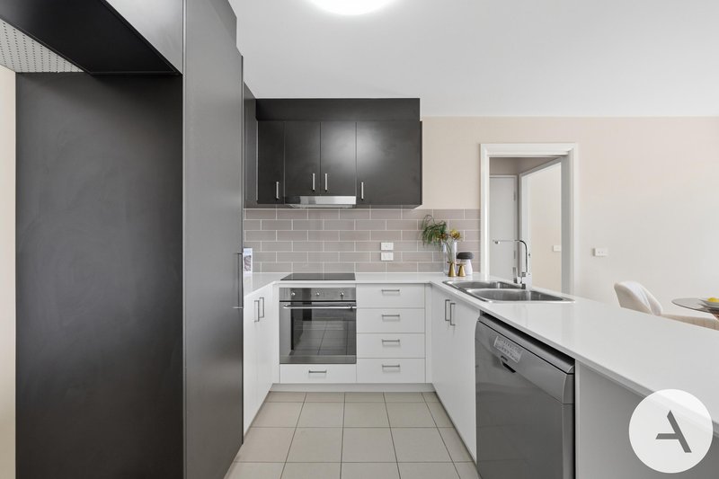 Photo - 16/3 Clare Burton Crescent, Franklin ACT 2913 - Image 8