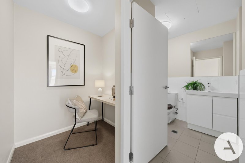 Photo - 16/3 Clare Burton Crescent, Franklin ACT 2913 - Image 10