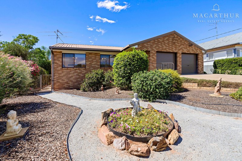 163 Cowabbie Street, Coolamon NSW 2701