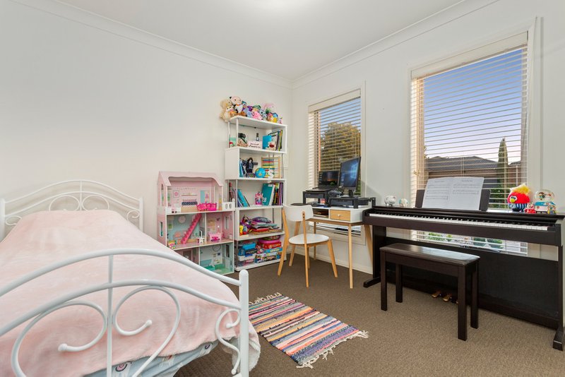 Photo - 1/63 Craigmoor Crescent, Mernda VIC 3754 - Image 9