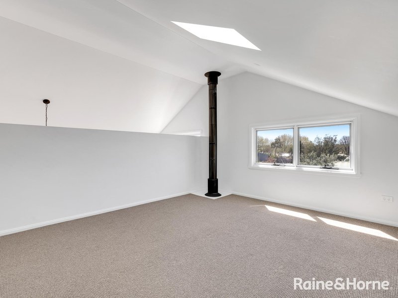 Photo - 163 Durham Street, Bathurst NSW 2795 - Image 10