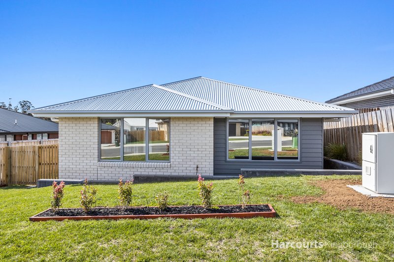 1/63 Hollyhock Drive, Kingston TAS 7050