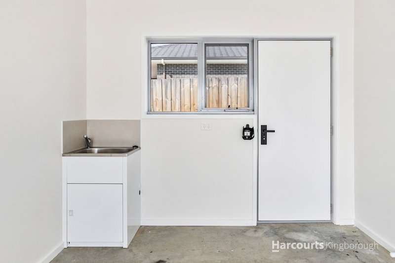 Photo - 1/63 Hollyhock Drive, Kingston TAS 7050 - Image 19